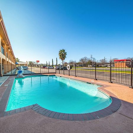 Econo Lodge San Marcos University Area Zewnętrze zdjęcie