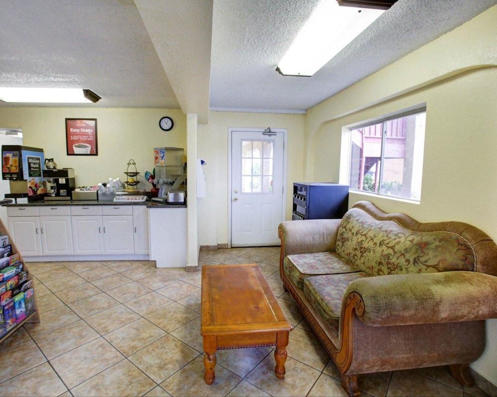 Econo Lodge San Marcos University Area Zewnętrze zdjęcie