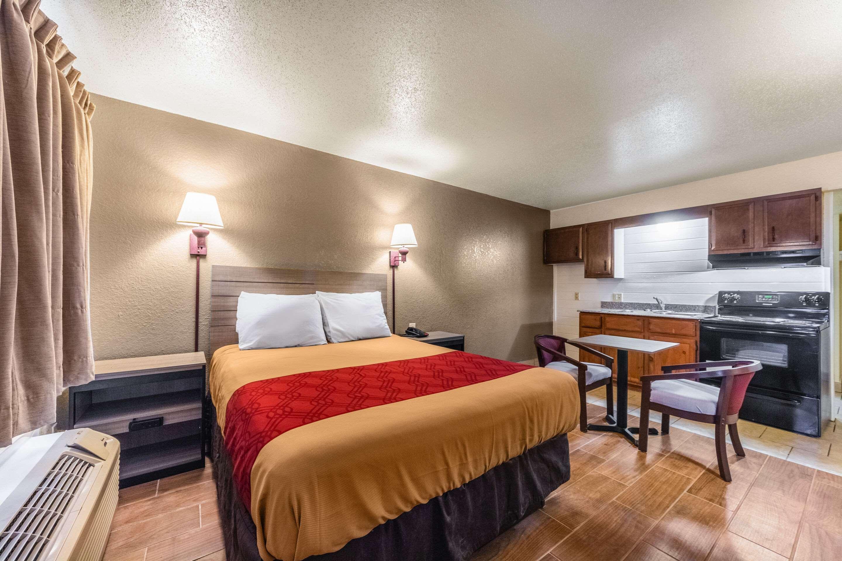 Econo Lodge San Marcos University Area Zewnętrze zdjęcie